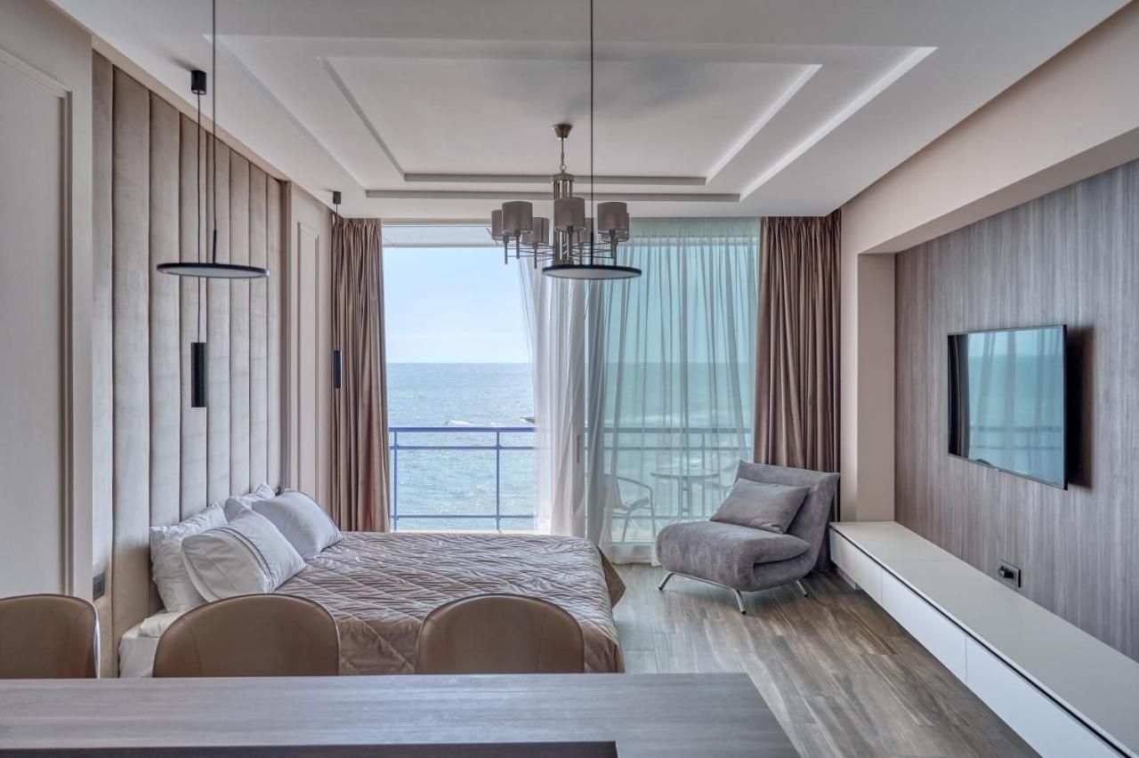 Maristella Marine Residense Hotel Apartment Одеса Екстер'єр фото