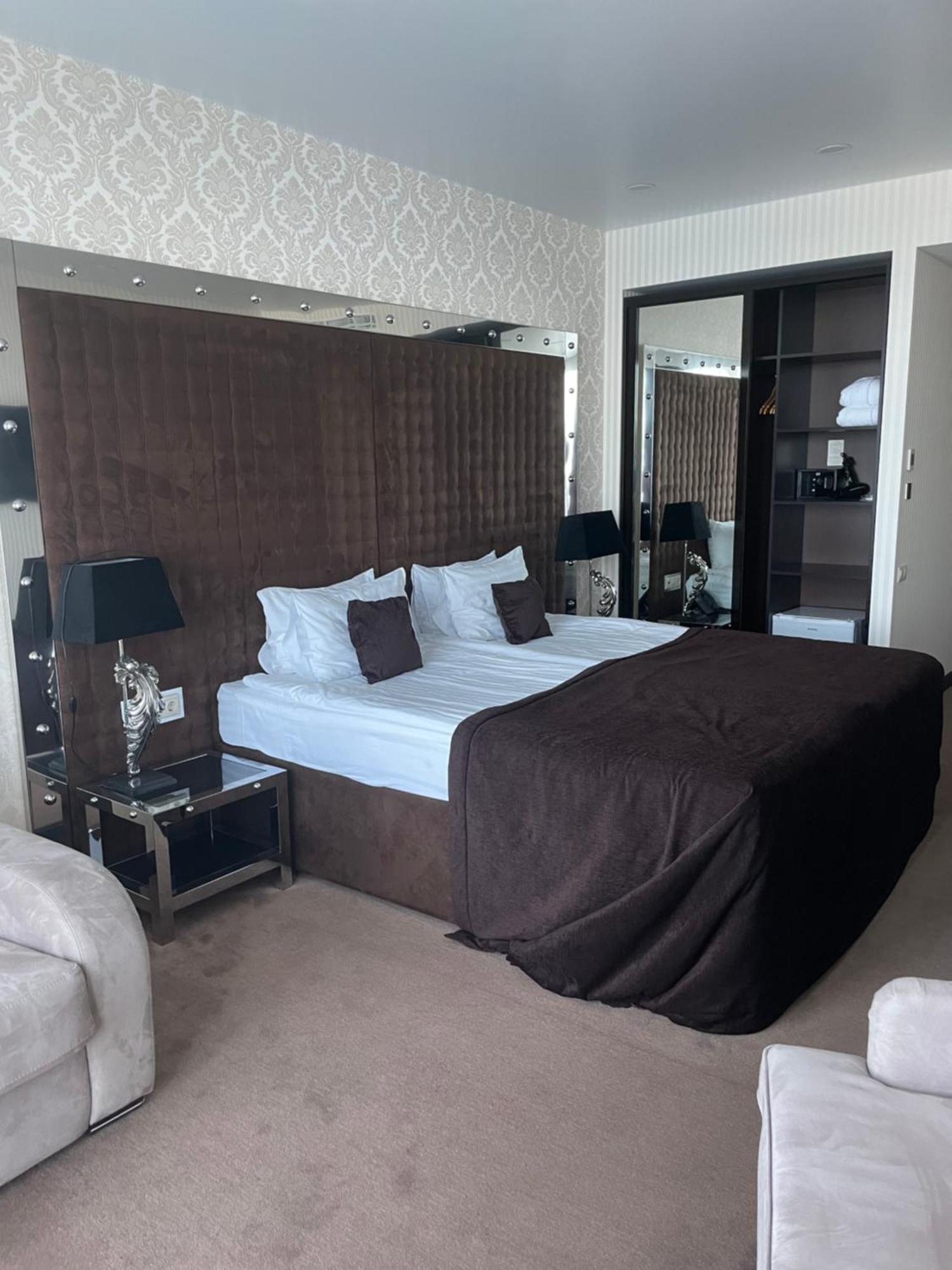 Maristella Marine Residense Hotel Apartment Одеса Екстер'єр фото